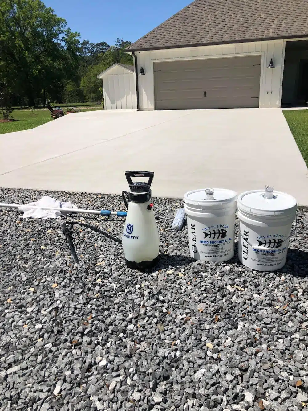 driveway with deco products